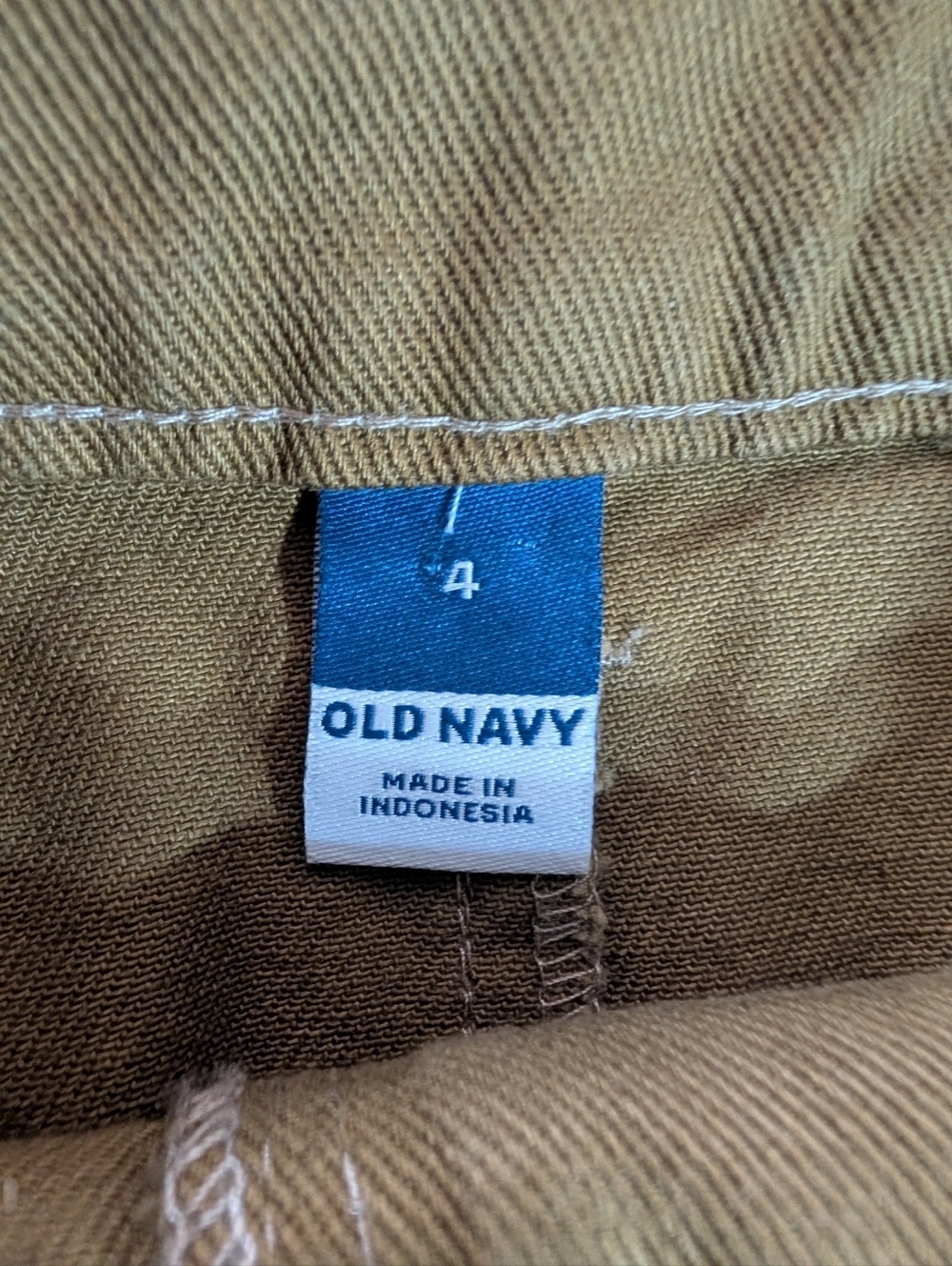 NWT Old Navy Olive Green Utility Mini Skirt Size 4 Cotton Cargo Style Y2K Preppy - Picture 5 of 7
